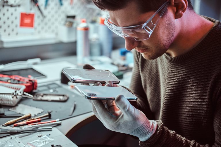 reparar pantalla rota iphone